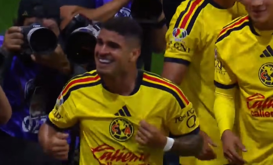 América se afianza en la cima tras vencer al Puebla