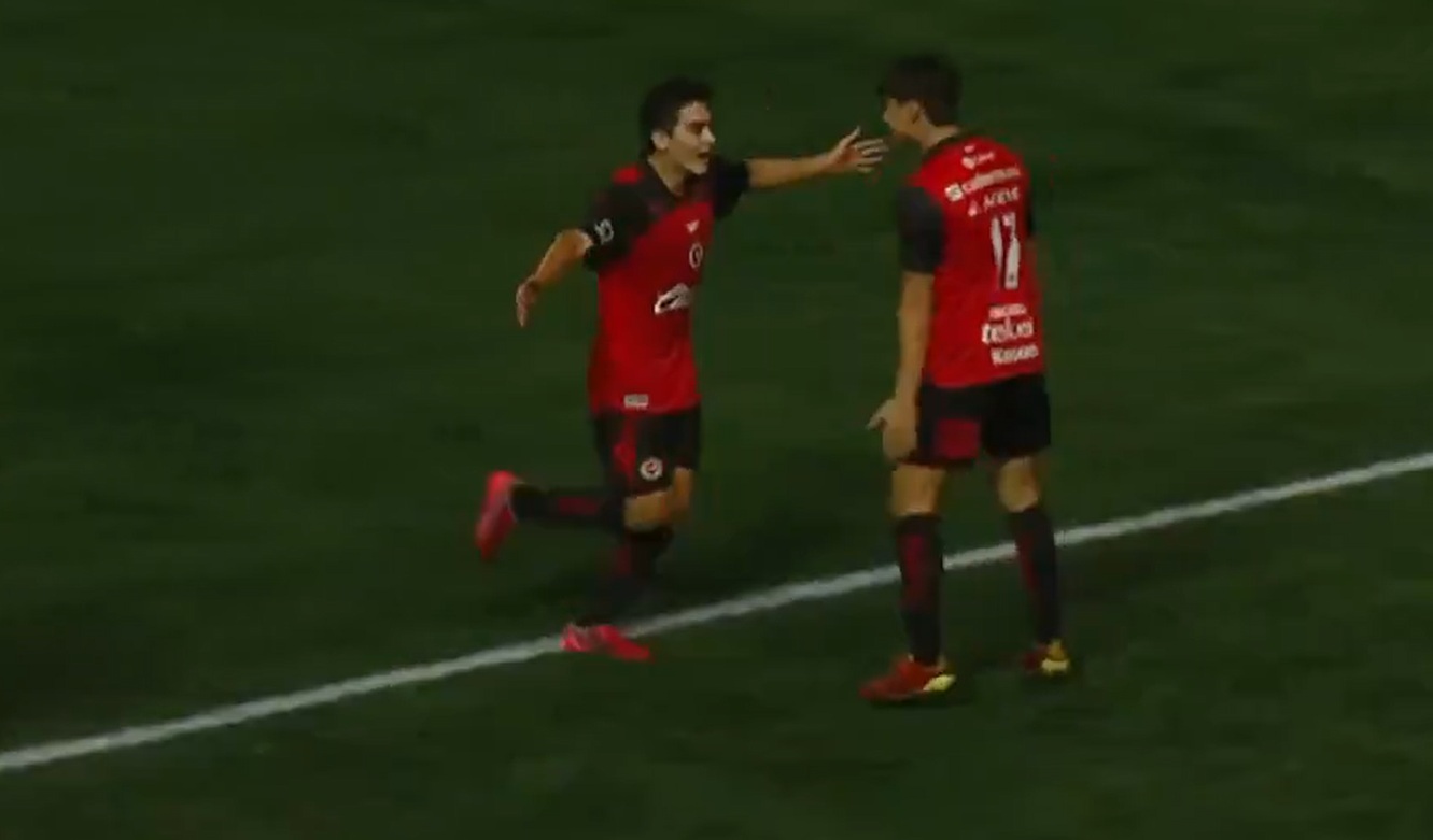 Gilberto Mora destaca en la victoria de Xolos sobre Cruz Azul