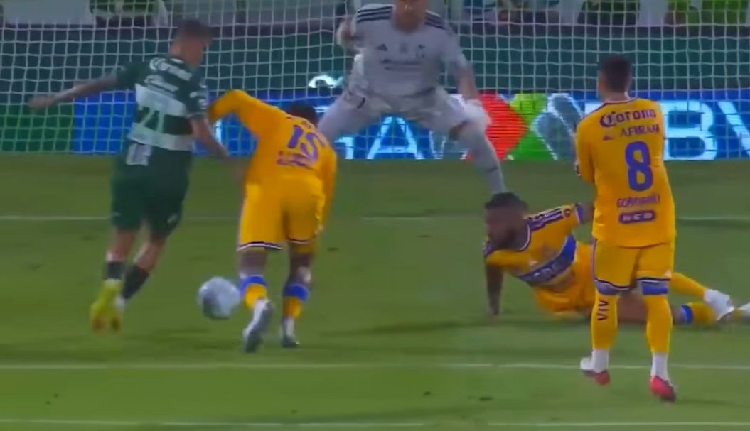 Tigres empata sin goles ante Santos en un partido sin emociones