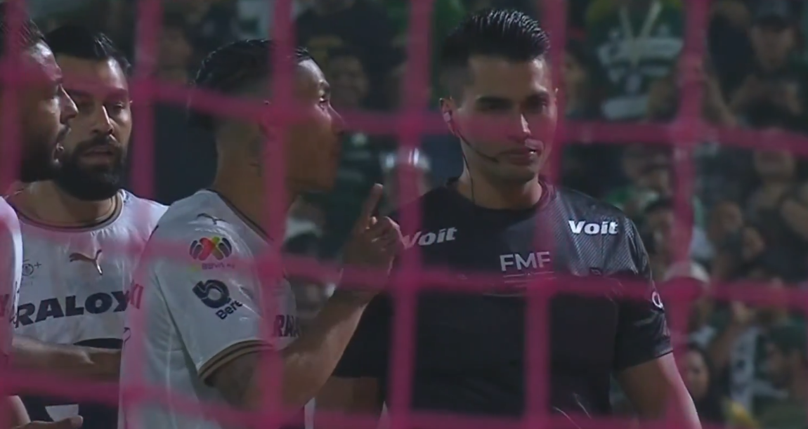 Santos Laguna se mantiene invicto tras vencer a Pumas