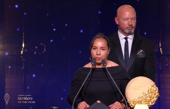 ¡Charlyn Corral logra hazaña histórica en la gala del Balón de Oro!